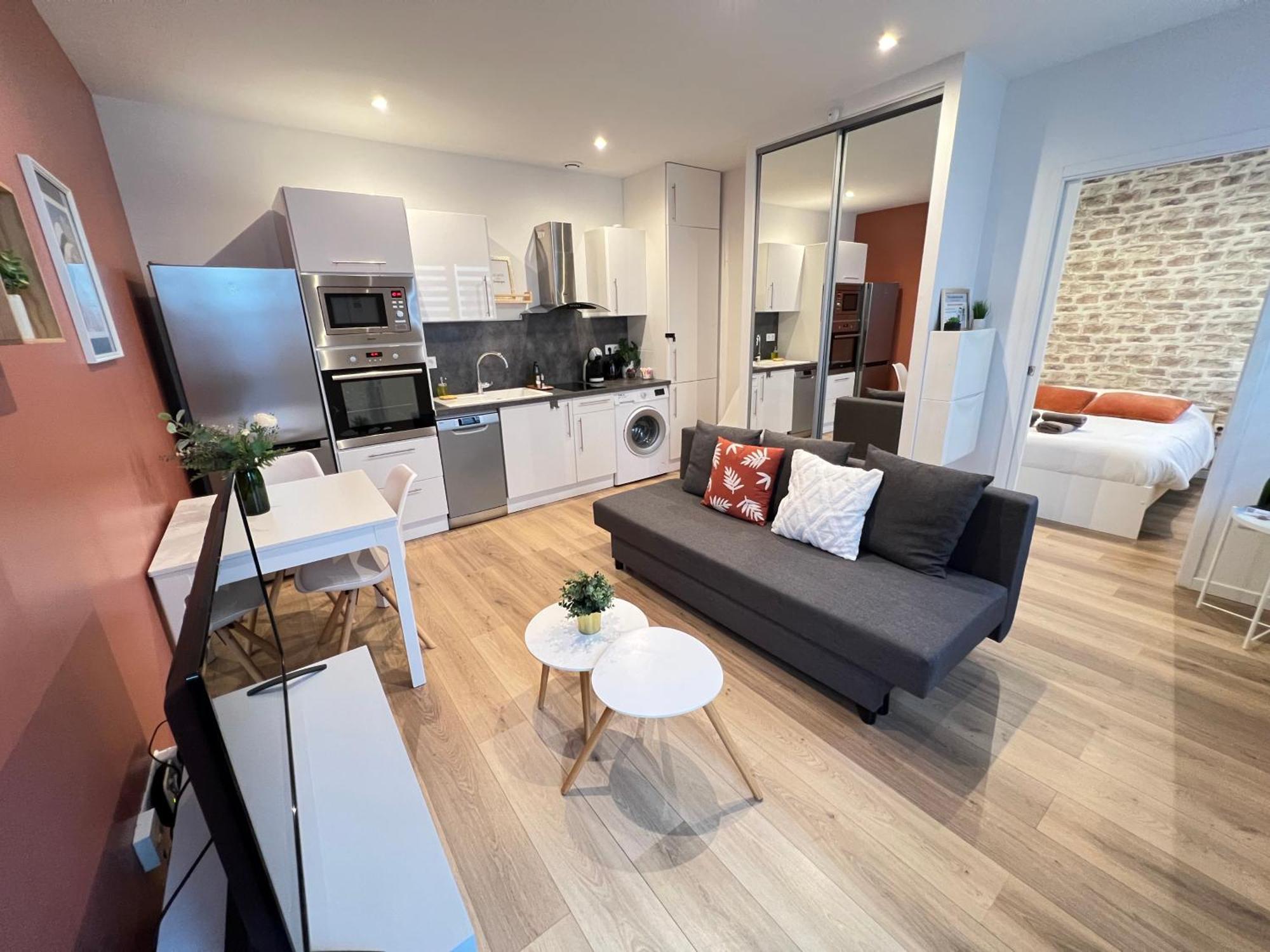 Le Remois - Charmant T2 - Renove - Parking - Cour Privative - Wifi Reims Exterior photo